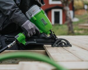 ESSVE EDGEFAST GWOŹDZIARKA DO UKRYTEGO MONTAŻU DESEK TARASOWYCH