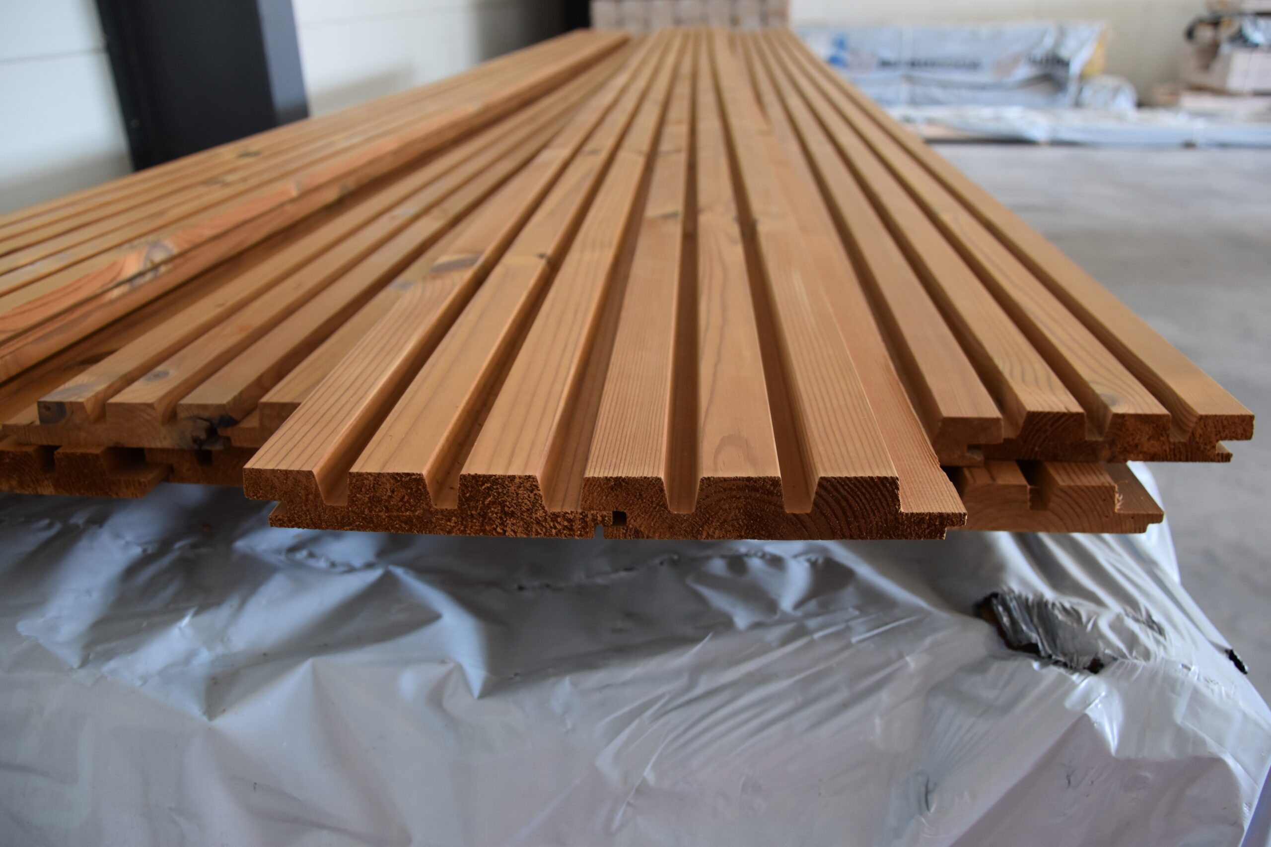 DESKA ELEWACYJNA TERMO SOSNA UTK/3 26X140 - obrazek 4